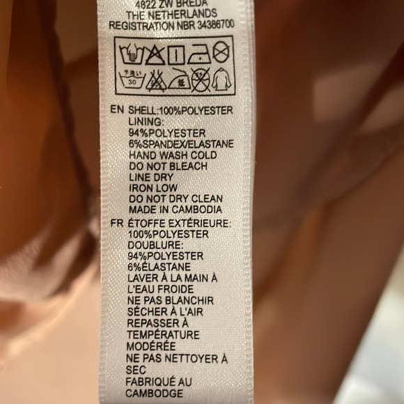 Cute Forever 21 High-Low Dress! - Picture 3 of 3